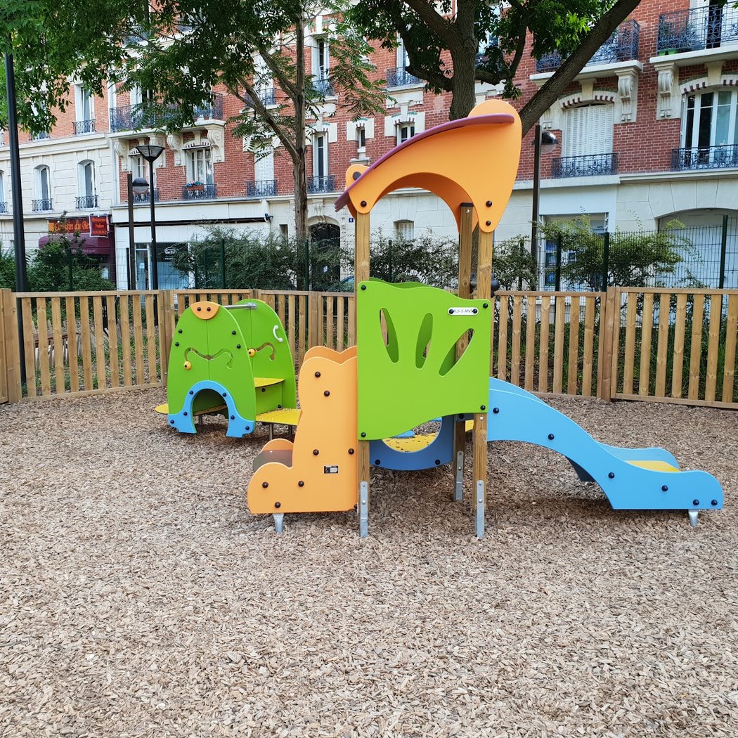 Square Villebois Mareuil 3
